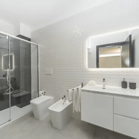 Πανσιόν Porta Romana 3*