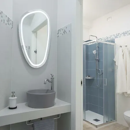 Porta Romana 3*